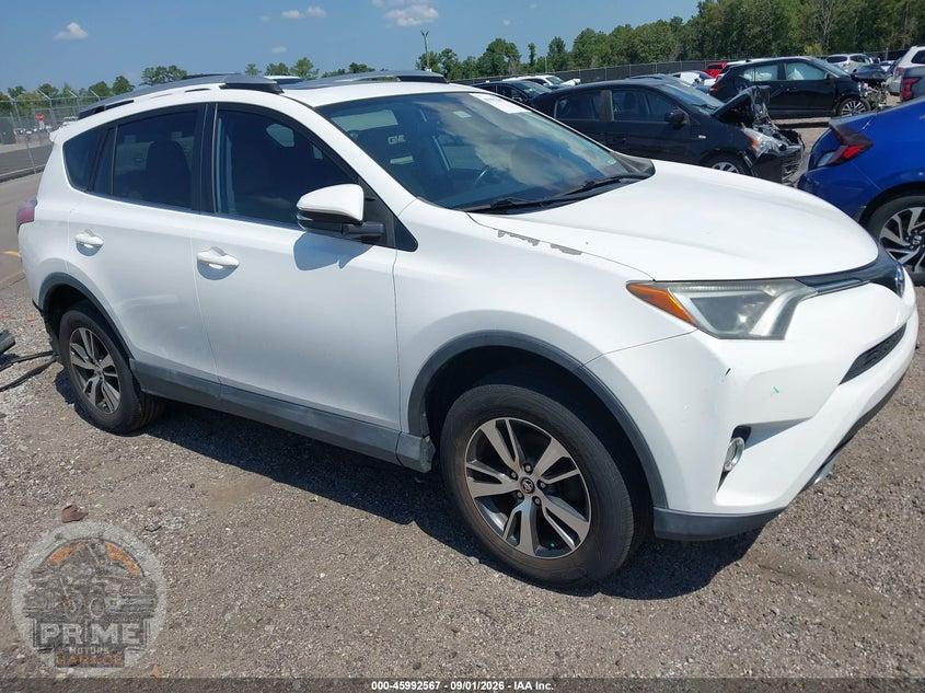 2016 TOYOTA RAV4 XLE — фото 1