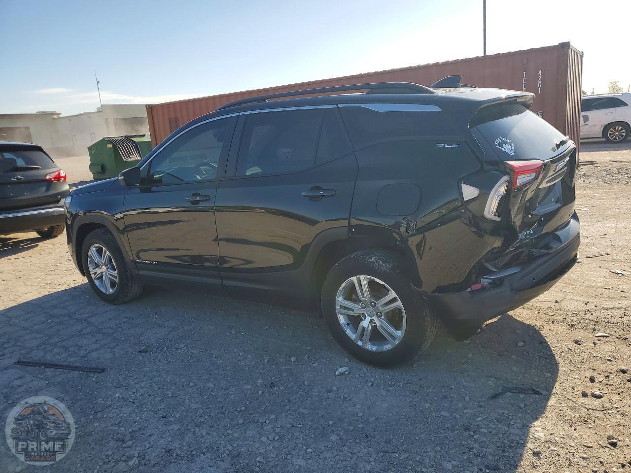 2022 GMC TERRAIN — фото 2