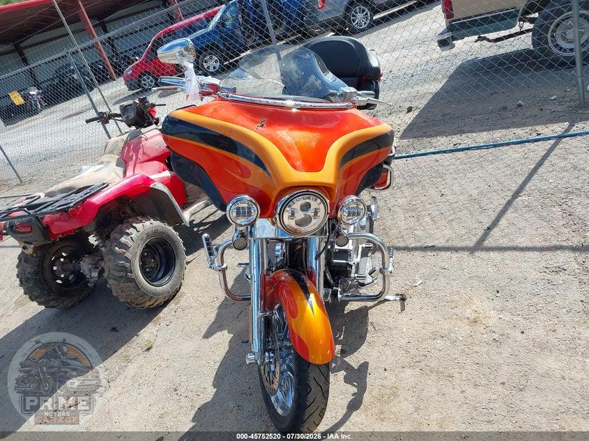 2013 HARLEY-DAVIDSON FLHTCUSE (CVO ULTRA CLASSIC SCREAMIN EAGLE) CVO ULTRA CLS ELECTRA GLD — фото 5