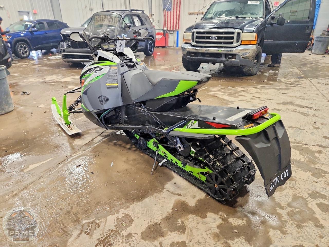 2021 ARCTIC CAT ZR — фото 2