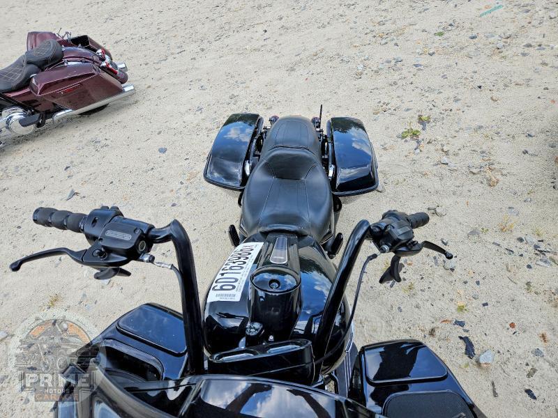 2019 HARLEY-DAVIDSON FLTRXS (ROAD GLIDE SPECIAL) — фото 5