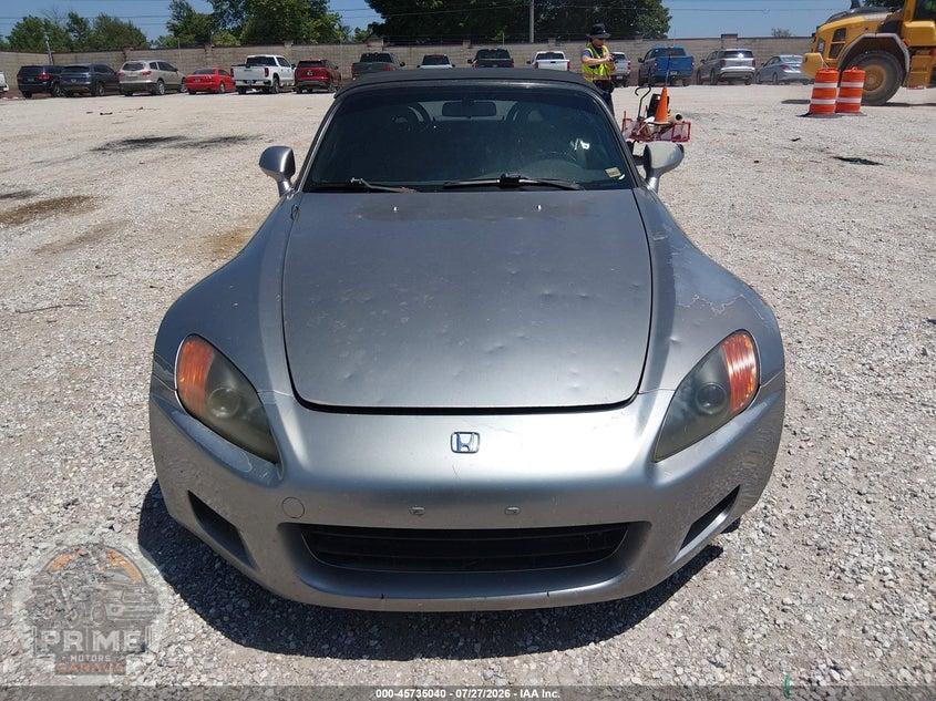 2001 HONDA S2000 — фото 12