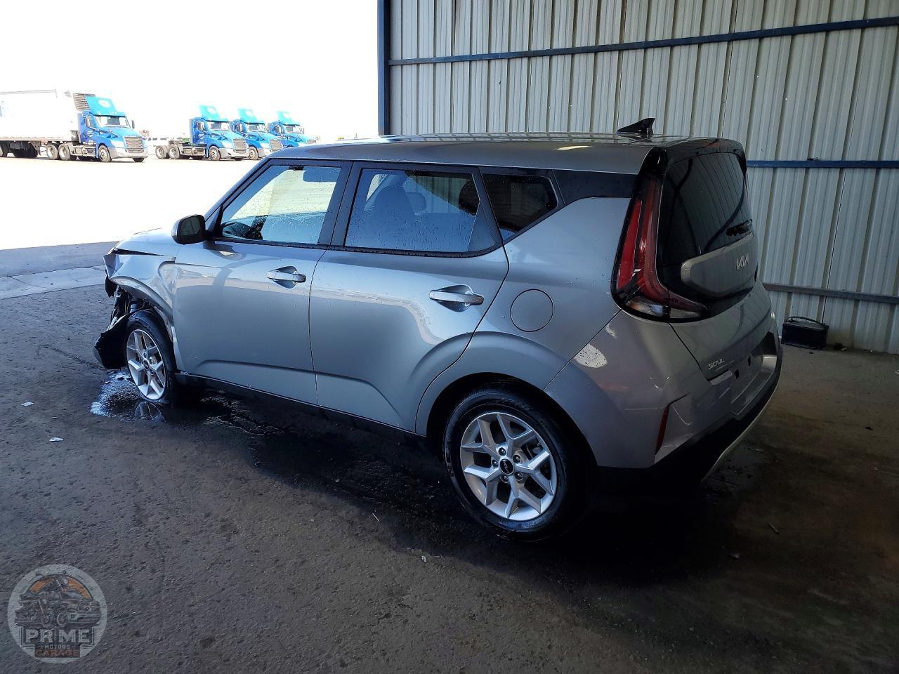 2025 KIA SOUL — фото 2