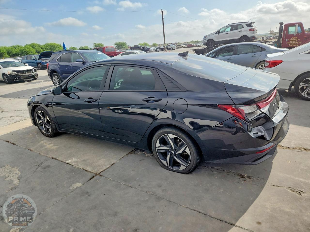 2023 HYUNDAI ELANTRA — фото 2