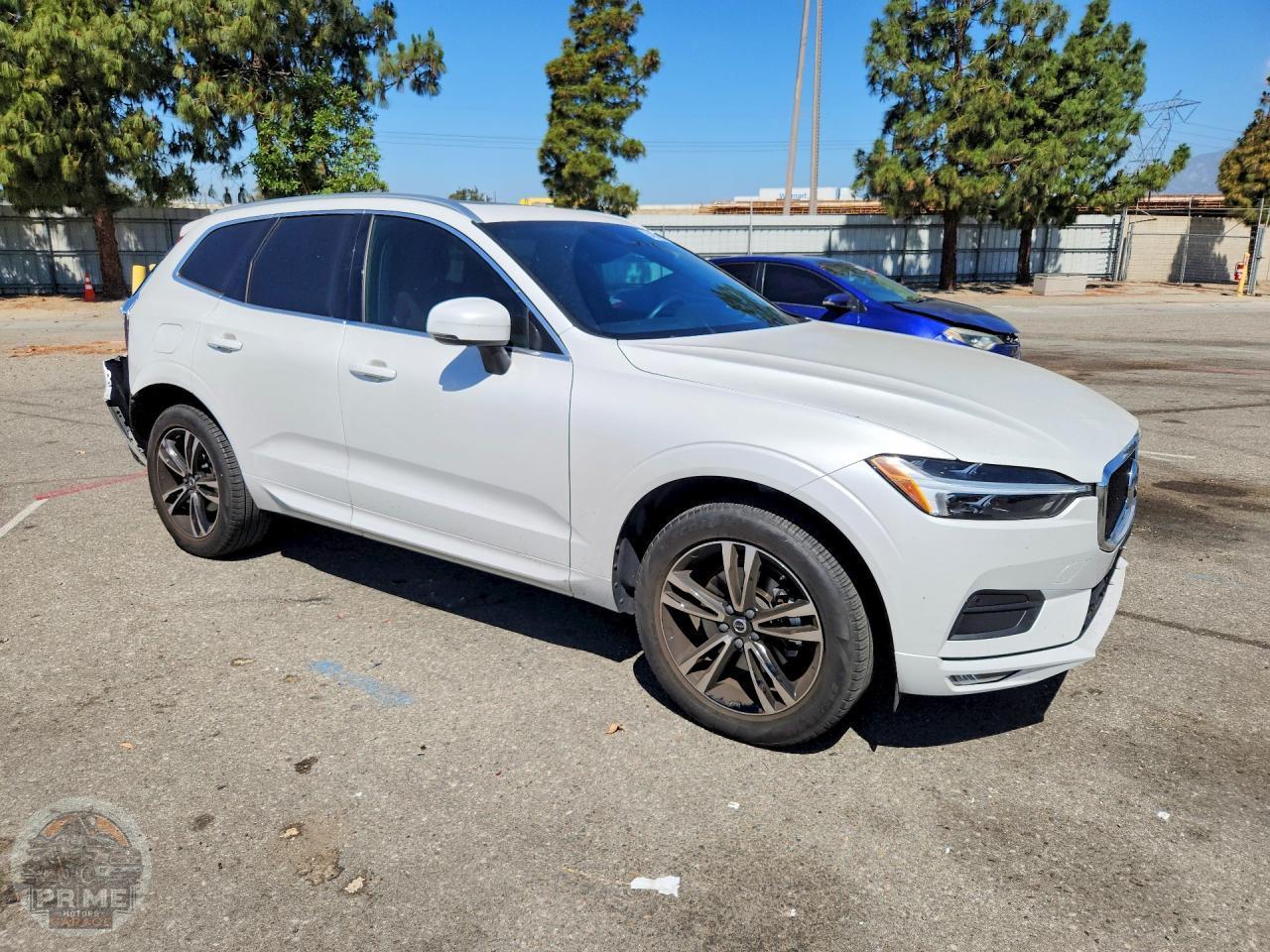 2021 VOLVO XC60 — фото 4