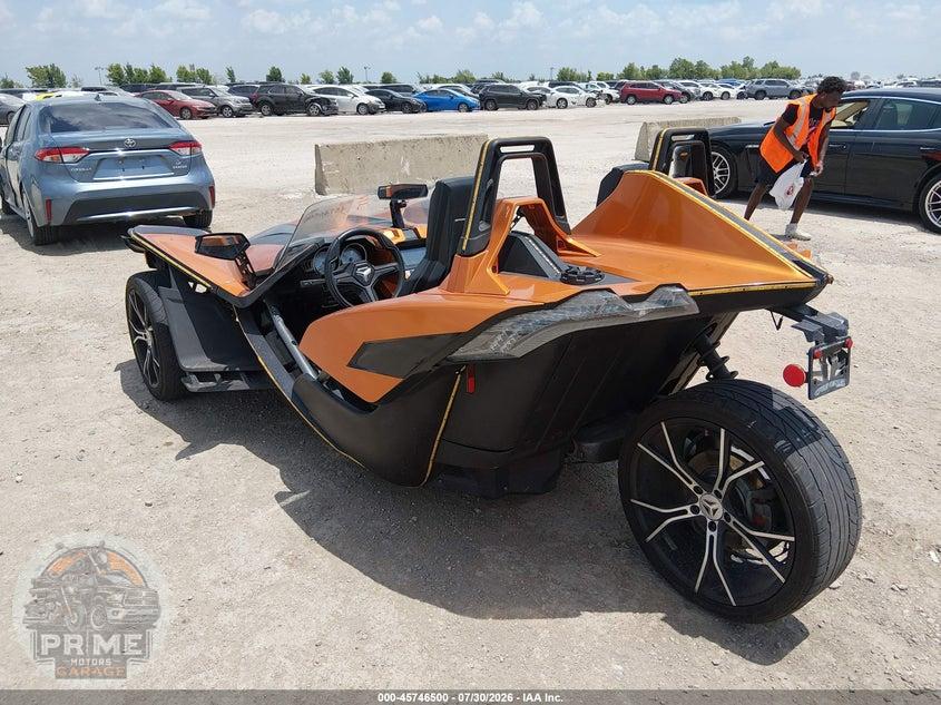 2015 POLARIS SLINGSHOT — фото 3