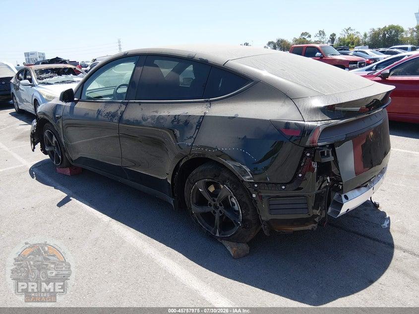 2026 TESLA MODEL Y PREMIUM REAR-WHEEL DRIVE/REAR-WHEEL DRIVE — фото 3