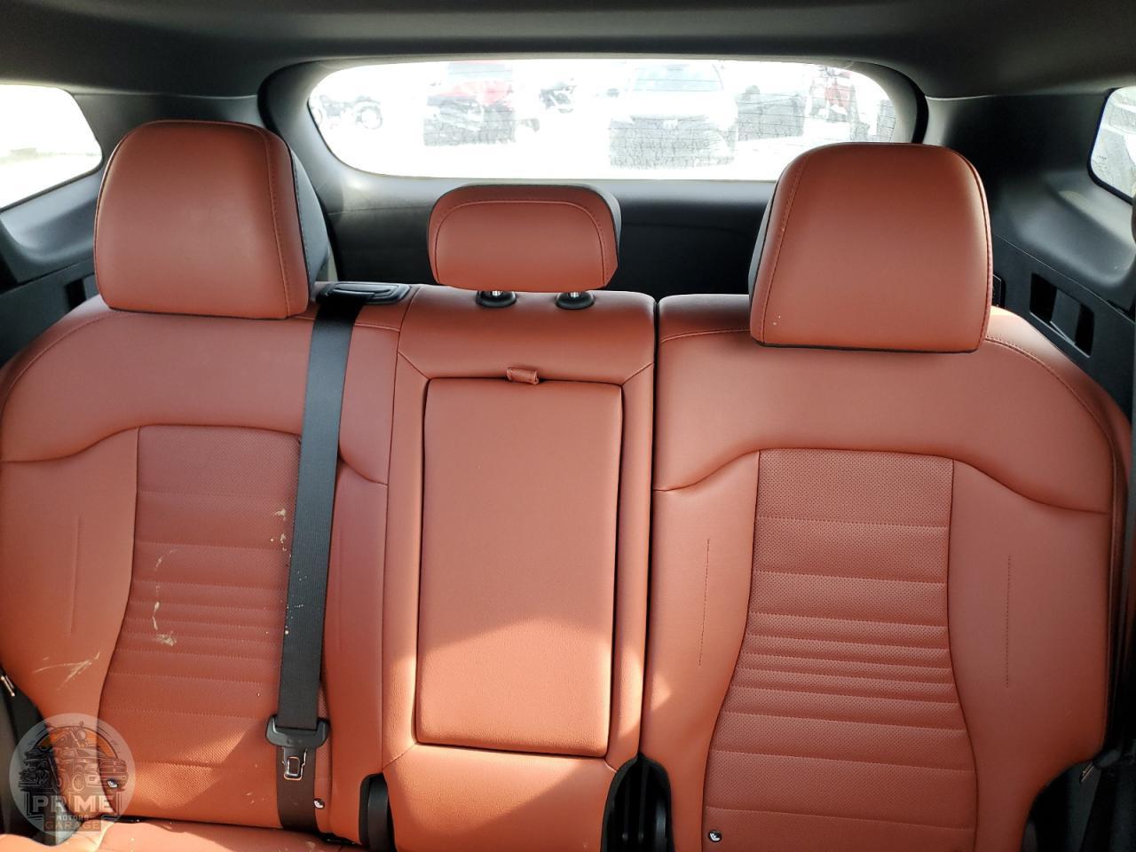 2025 KIA SPORTAGE — фото 10