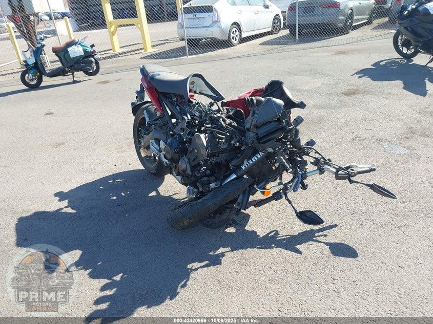 2017 YAMAHA FZ09