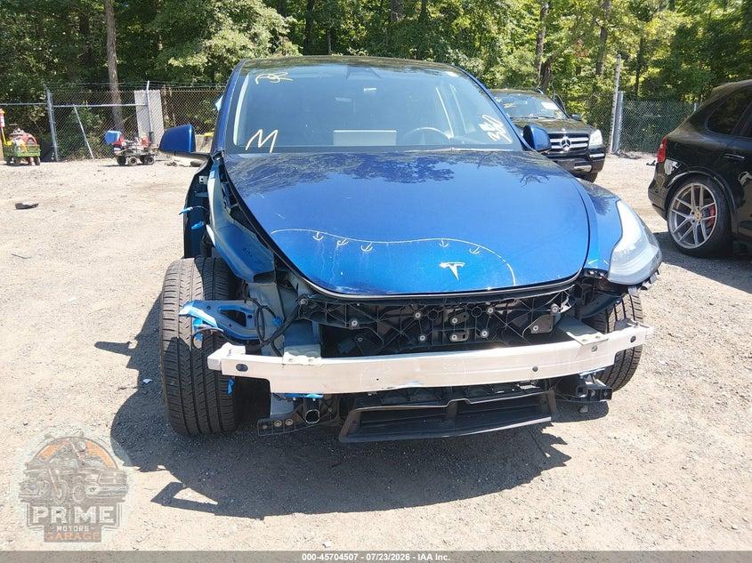 2022 TESLA MODEL Y LONG RANGE DUAL MOTOR ALL-WHEEL DRIVE — фото 6