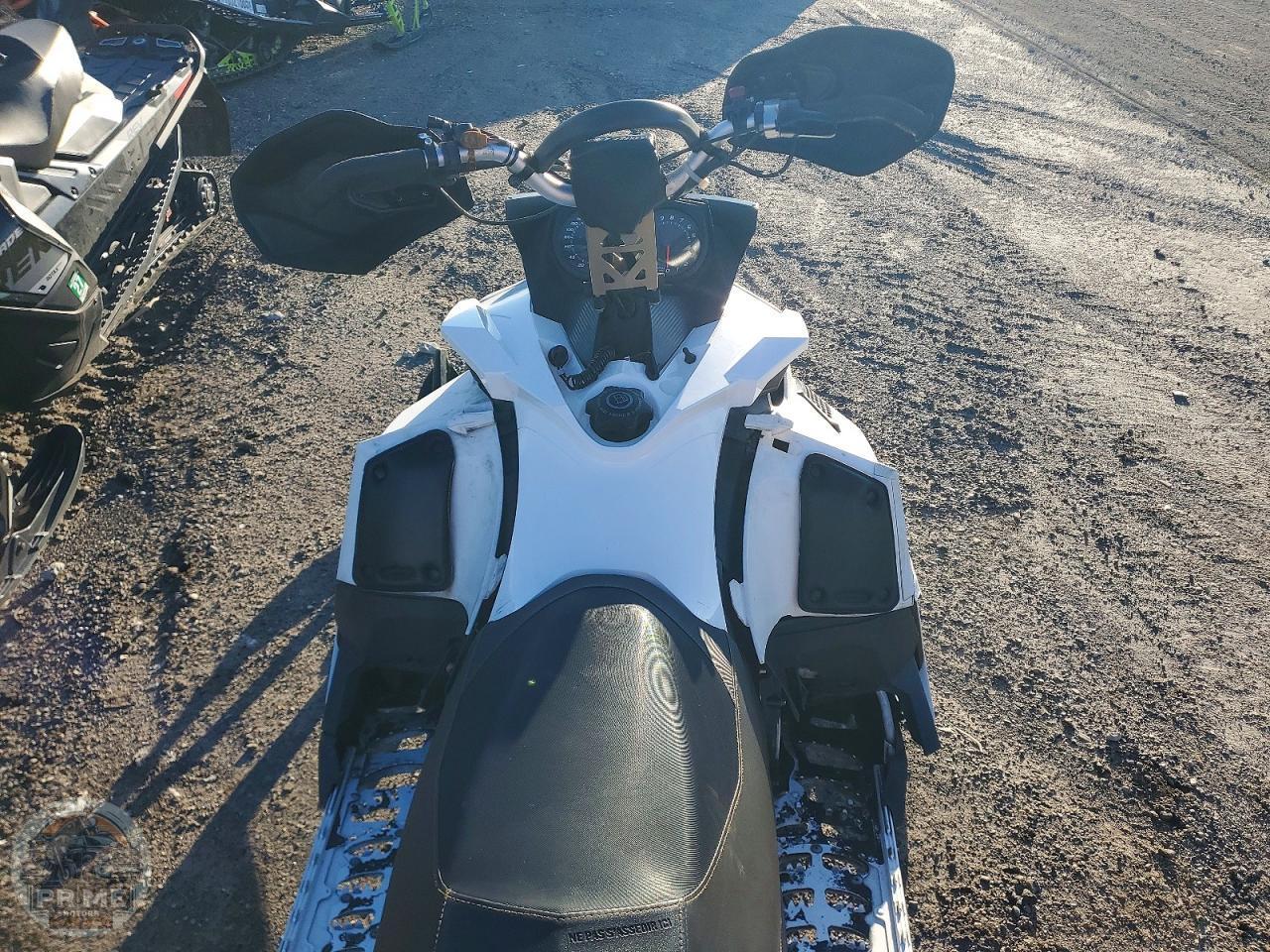 2012 SKI-DOO RENEGADE — фото 5
