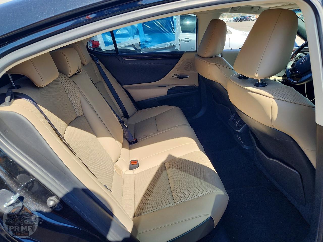 2020 LEXUS ES — фото 10