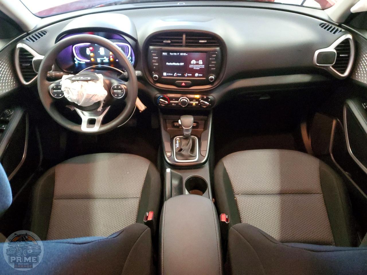 2025 KIA SOUL — фото 8