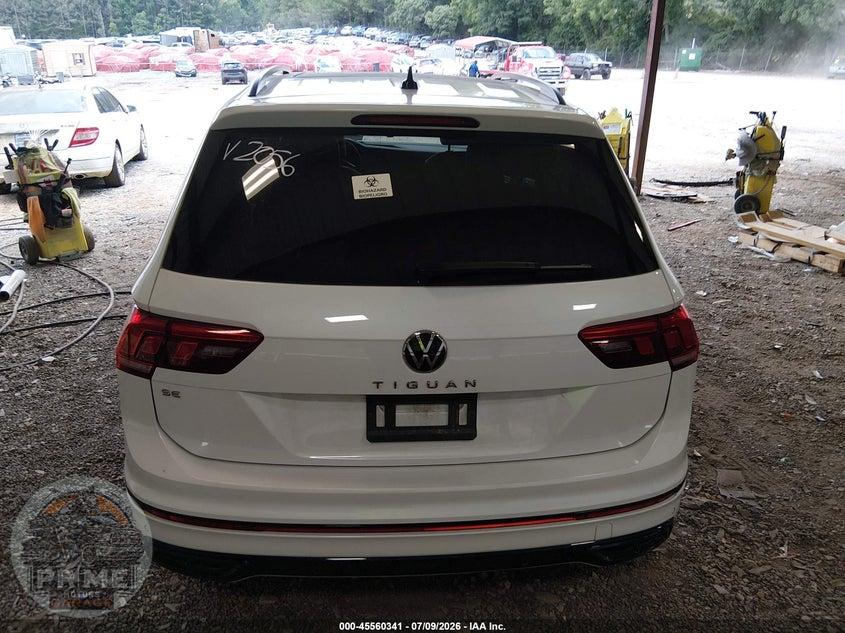 2024 VOLKSWAGEN TIGUAN 2.0T SE R-LINE BLACK — фото 16