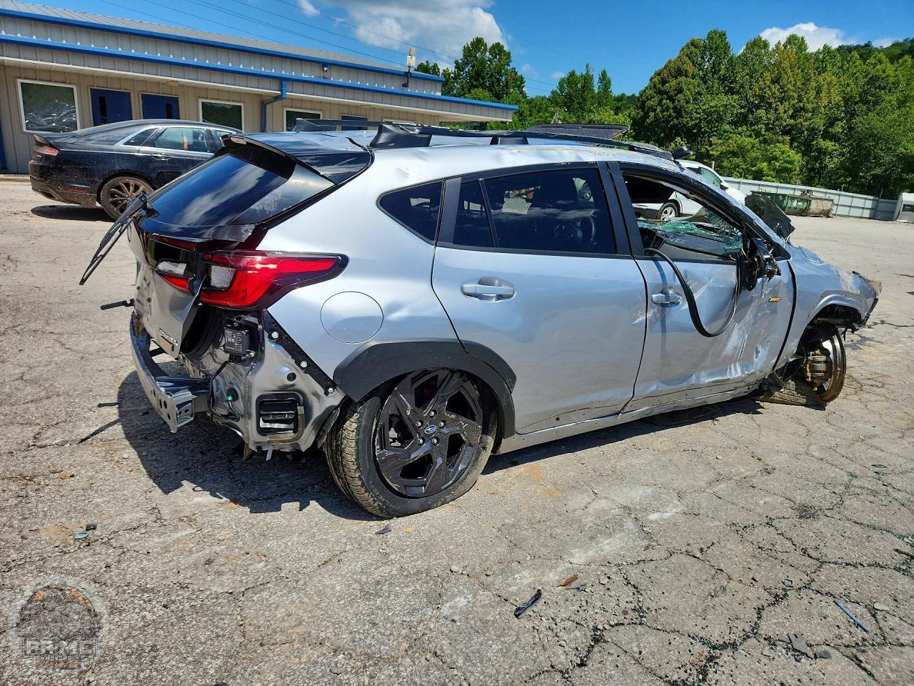 2025 SUBARU CROSSTREK — фото 3