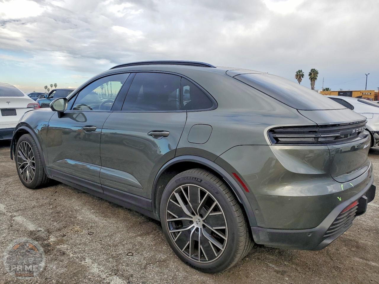 2024 PORSCHE MACAN — фото 2