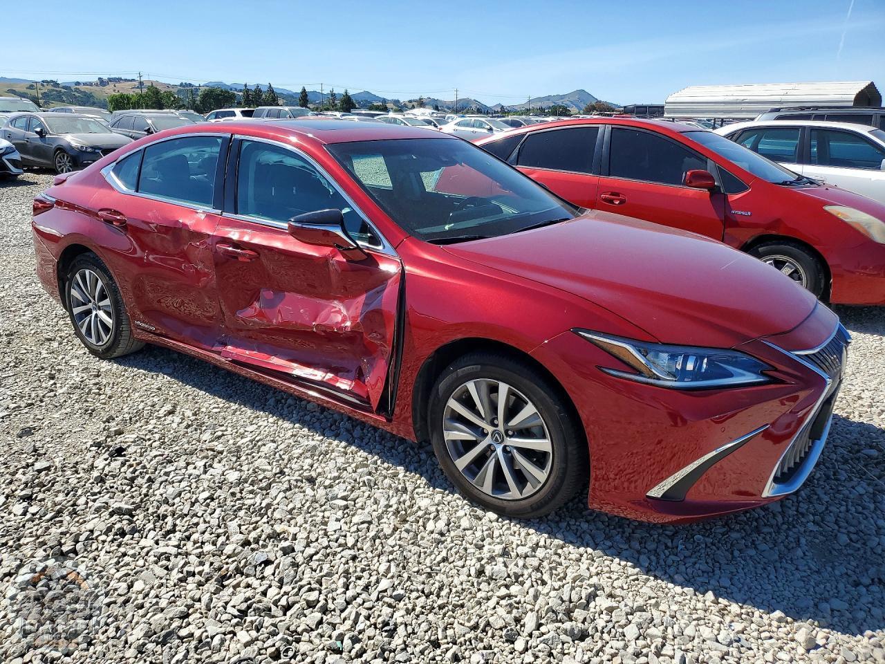 2020 LEXUS ES — фото 4