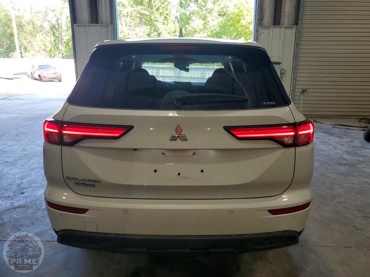 2022 MITSUBISHI OUTLANDER — фото 6