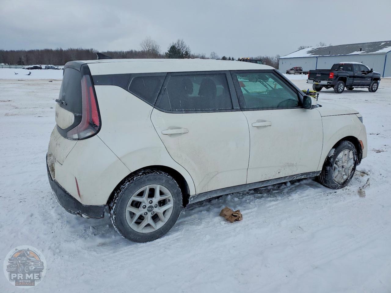 2023 KIA SOUL — фото 3