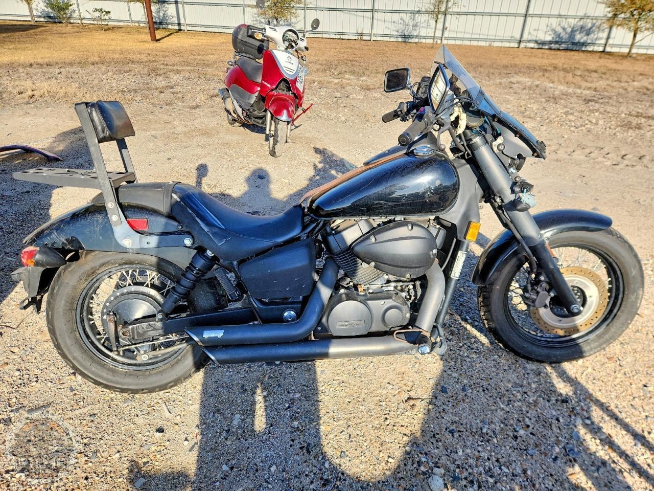2016 HONDA VT750 — фото 1