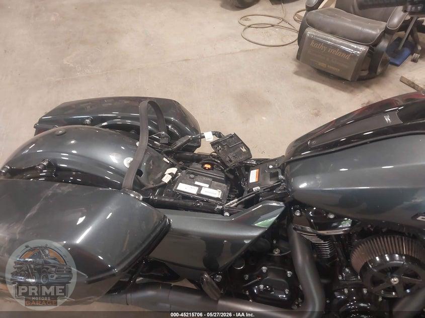 2025 HARLEY-DAVIDSON FLTRX (ROAD GLIDE, ROAD GLIDE CUSTOM) — фото 12