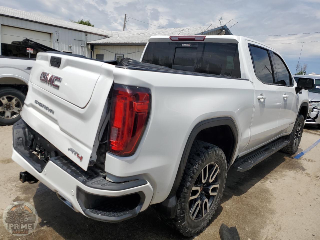 2020 GMC SIERRA — фото 3