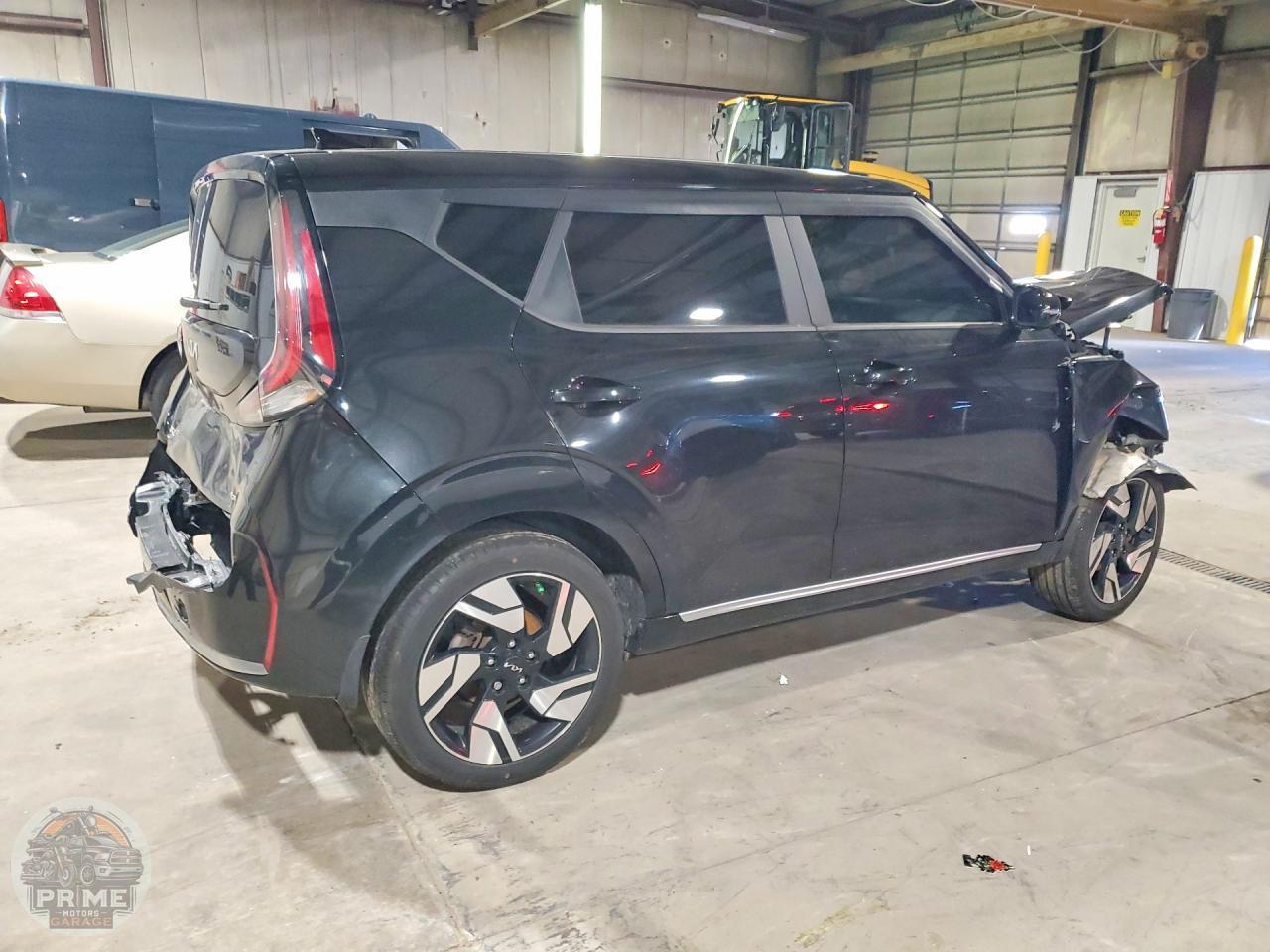 2023 KIA SOUL — фото 3
