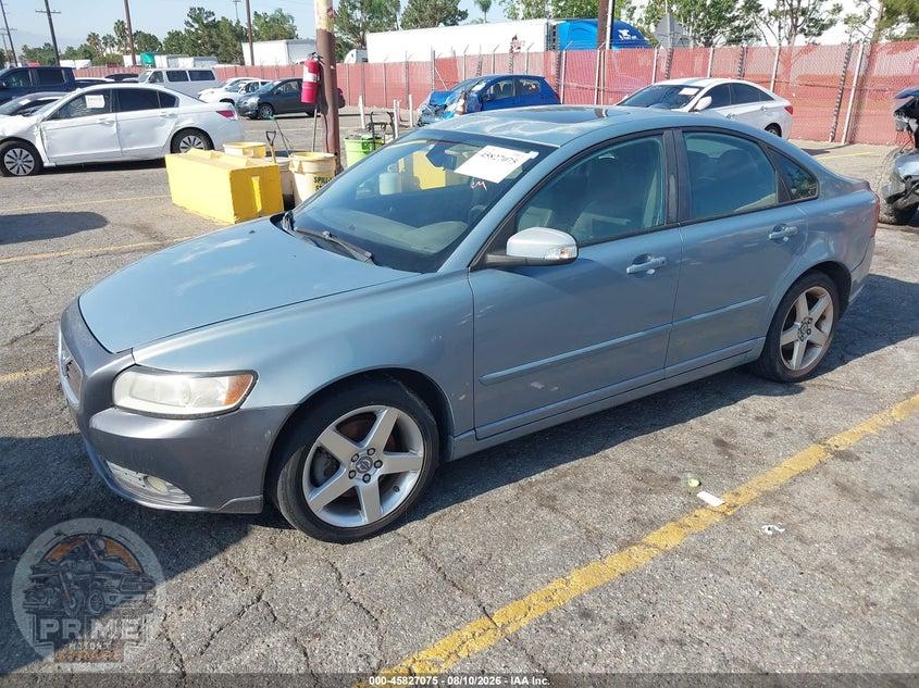 2008 VOLVO S40 2.4L/2.4L W/SNRF — фото 2