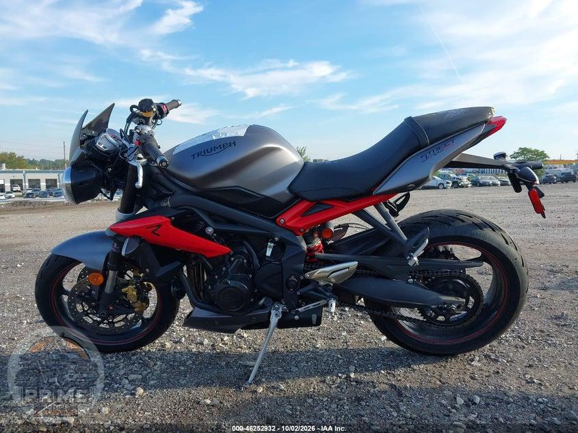 2016 TRIUMPH MOTORCYCLE STREET TRIPLE R/ABS — фото 13