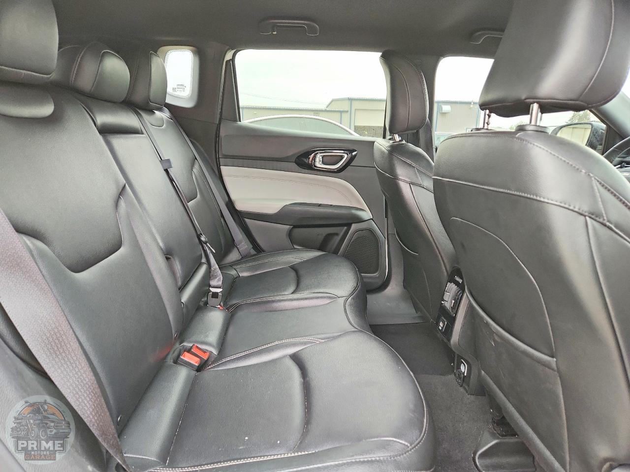 2025 JEEP COMPASS — фото 11