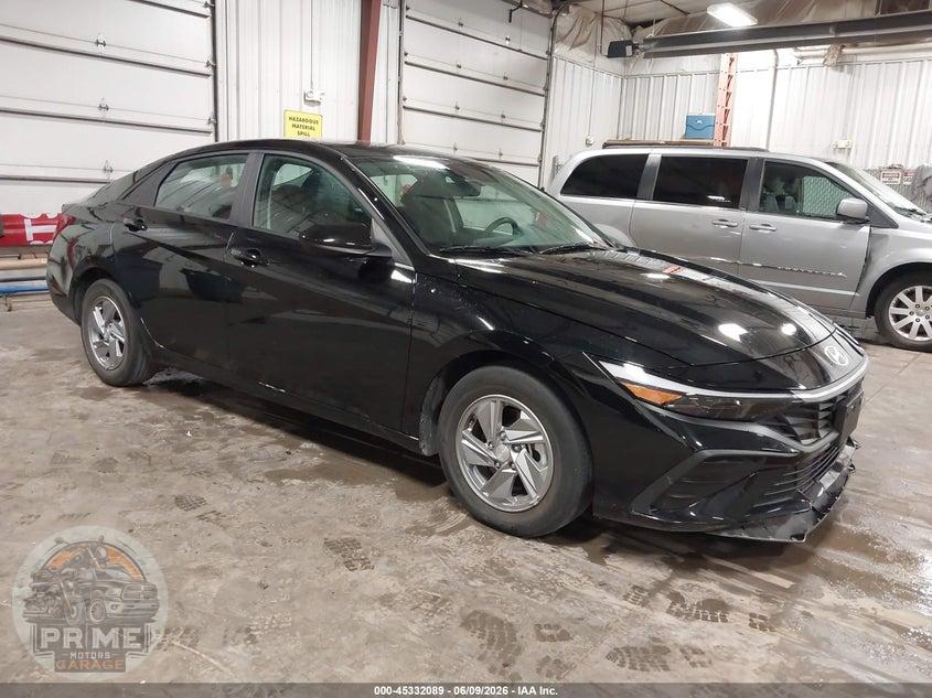 2024 HYUNDAI ELANTRA SE