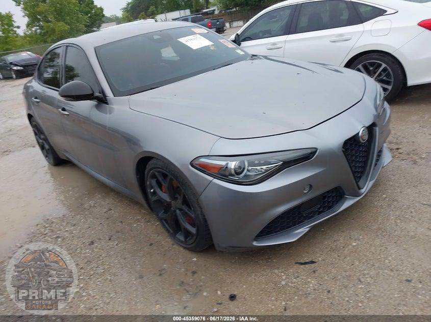 2020 ALFA ROMEO GIULIA RWD