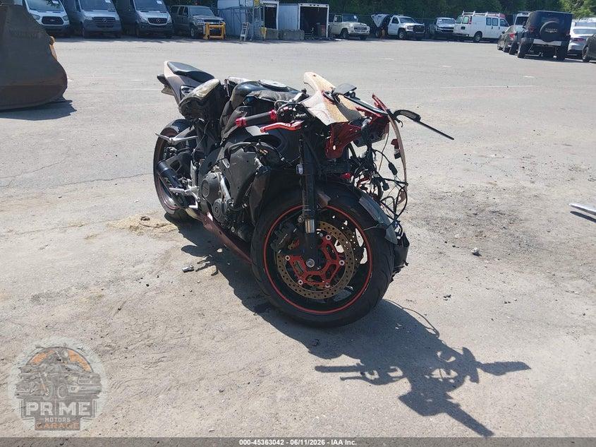 2013 HONDA CBR1000 RR