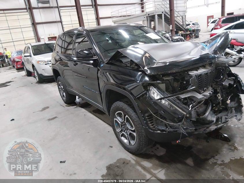 2022 JEEP GRAND CHEROKEE 4XE TRAILHAWK 4X4