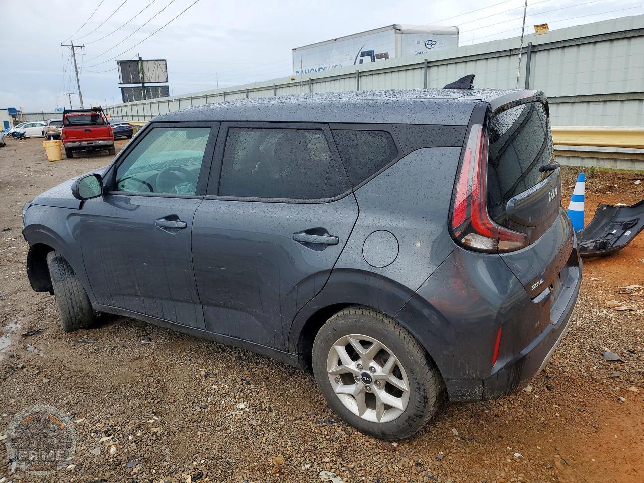 2023 KIA SOUL — фото 2