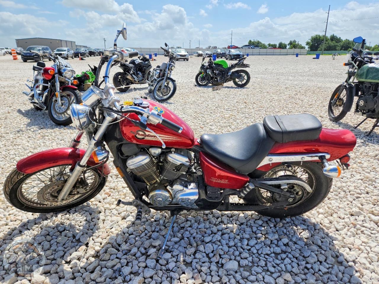 2003 HONDA VT600 — фото 3