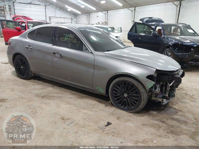 2017 ALFA ROMEO GIULIA TI RWD