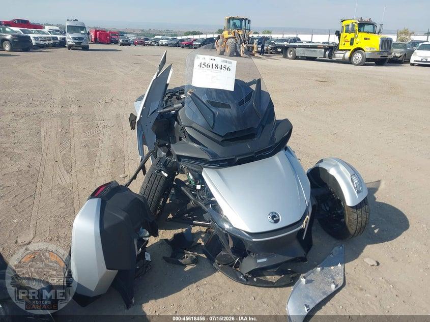 2025 CAN-AM SPYDER ROADSTER RT/RT LIMITED