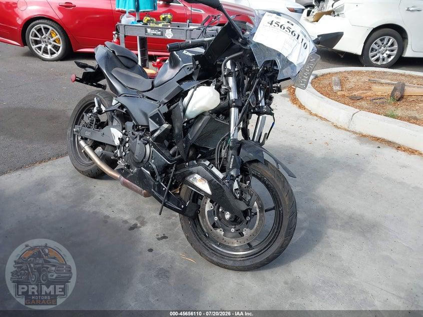 2026 KAWASAKI EX500