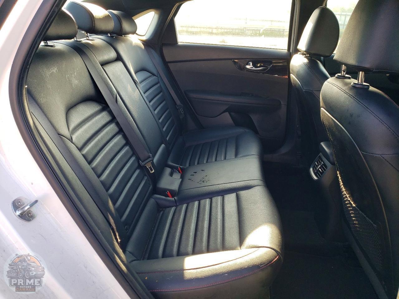 2021 KIA FORTE — фото 10