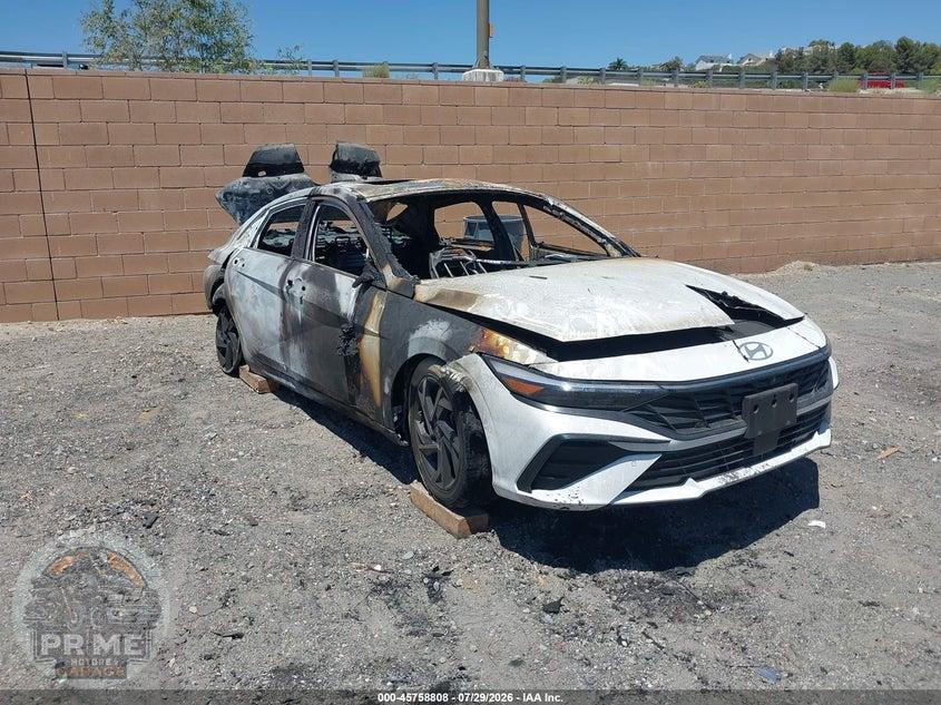 2024 HYUNDAI ELANTRA LIMITED
