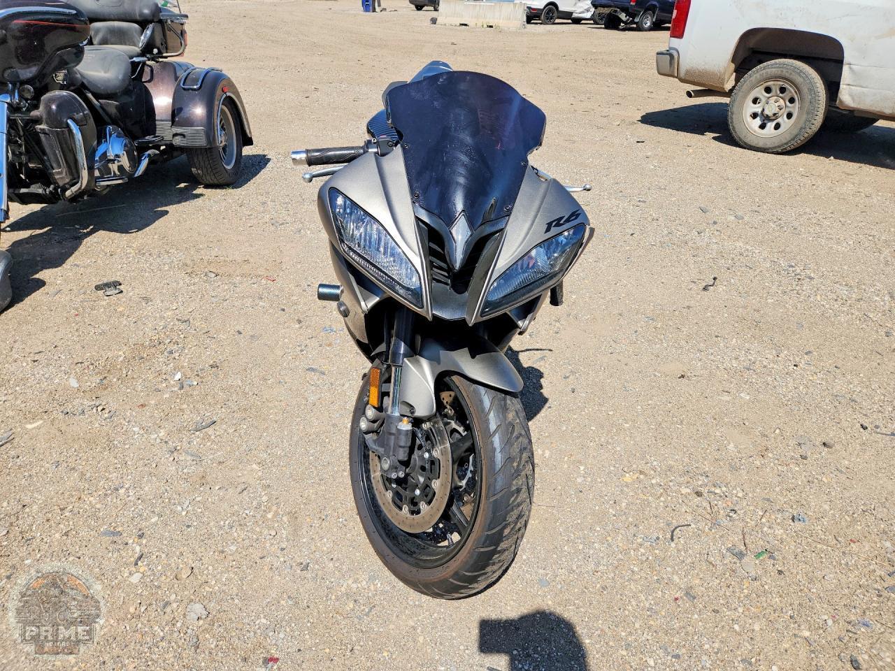 2012 YAMAHA YZFR6 — фото 2