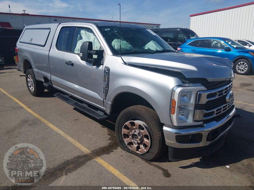 2024 FORD F-250 XLT