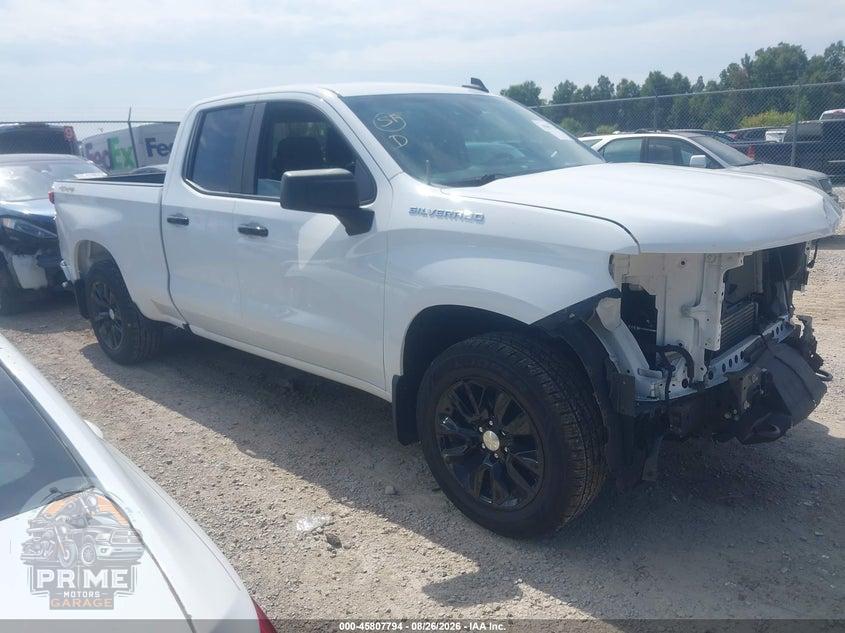 2020 CHEVROLET SILVERADO 1500 4WD  STANDARD BED CUSTOM