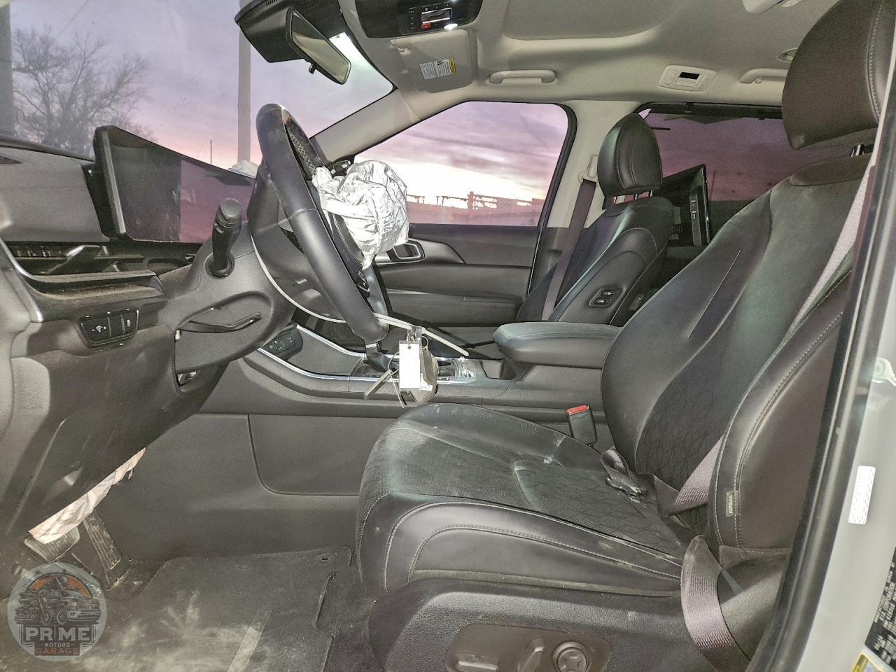 2025 KIA CARNIVAL — фото 7