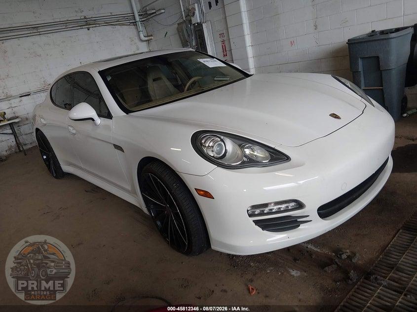 2012 PORSCHE PANAMERA 4