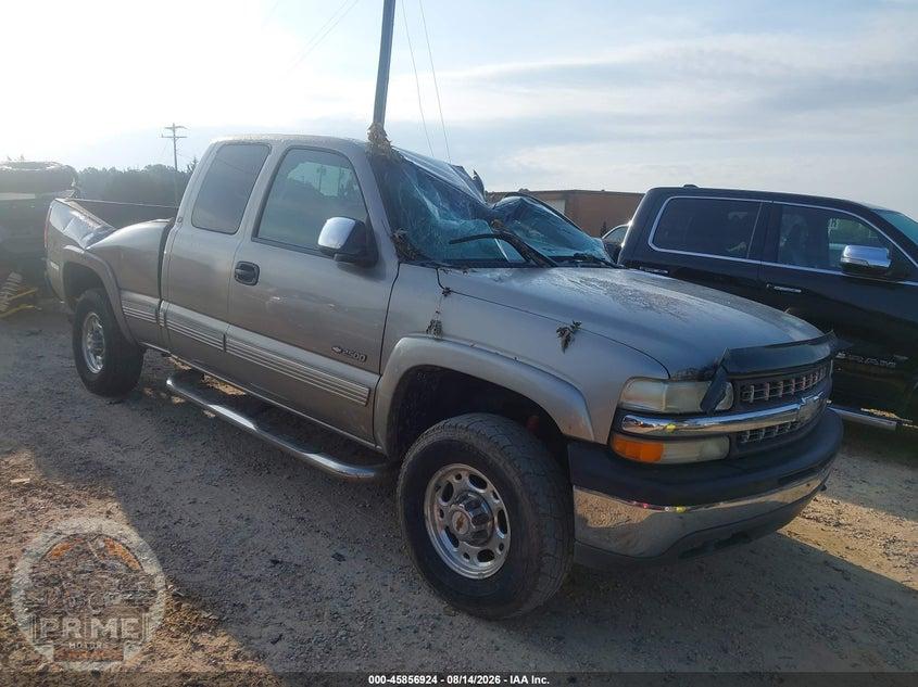 2000 CHEVROLET SILVERADO 2500 LS