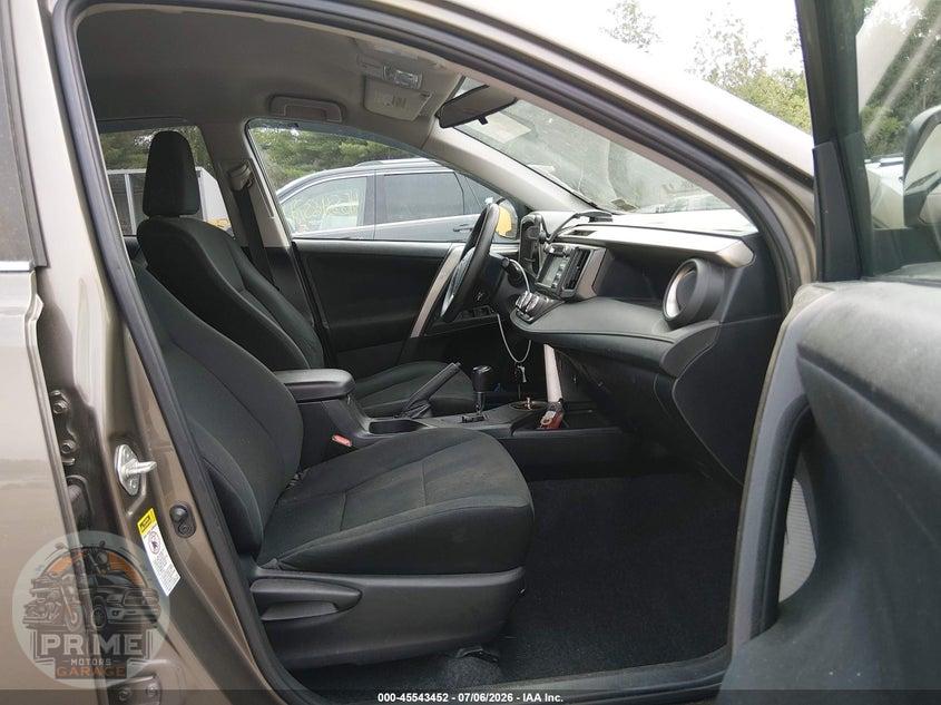 2015 TOYOTA RAV4 LE — фото 5
