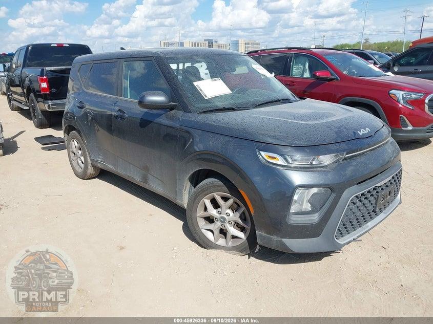 2022 KIA SOUL LX
