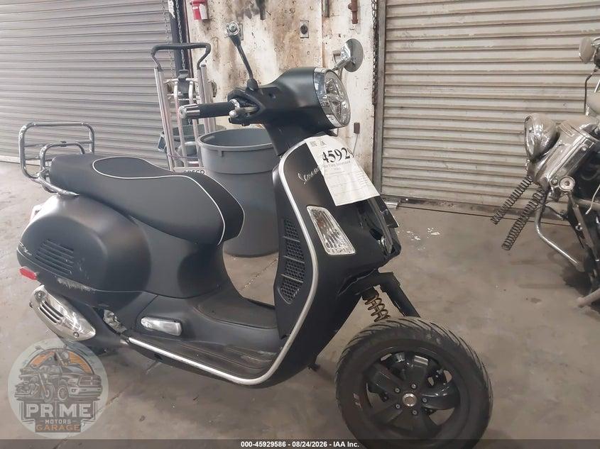 2021 VESPA GTS 300